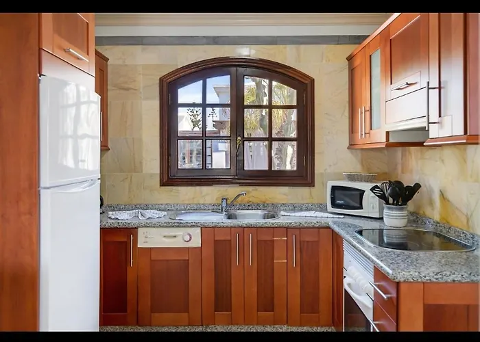 Helen * Playa Blanca (Lanzarote)