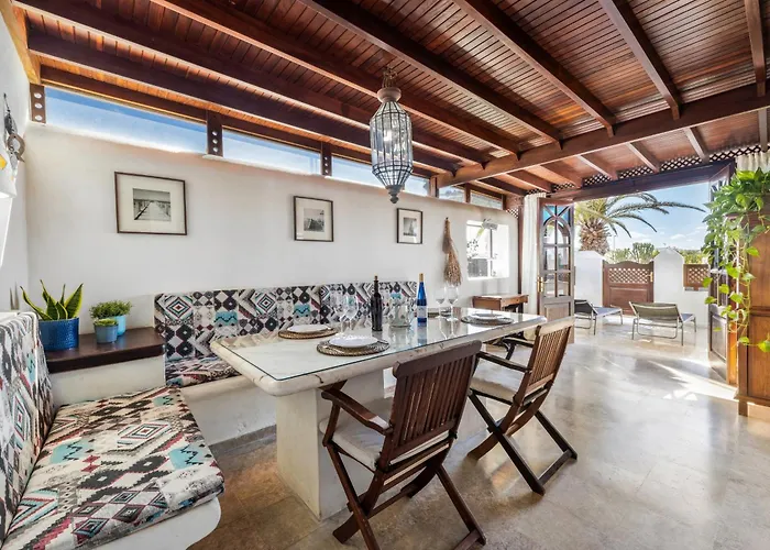 Helen Villa Playa Blanca